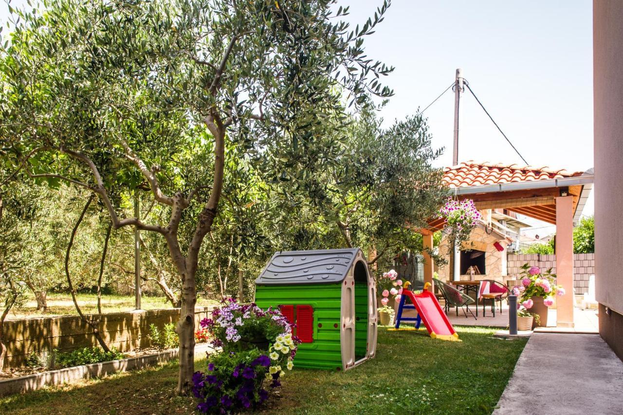 Apartman Sunny Vacay Kaštela Esterno foto