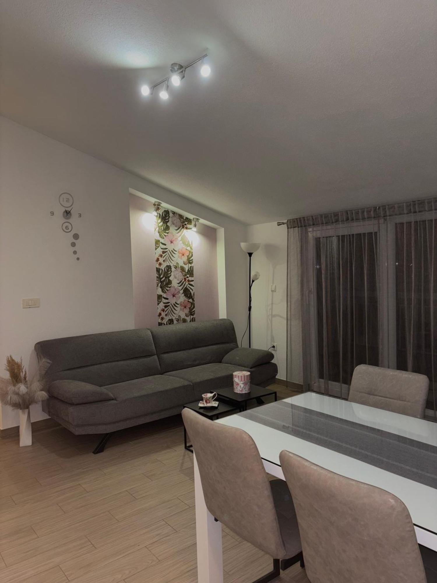 Apartman Sunny Vacay Kaštela Esterno foto